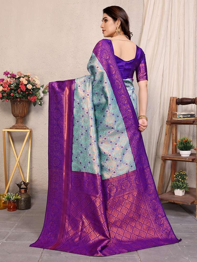 Women Self Design Banarasi Saree With Blouse - 22548989 -  Standard Image - 3
