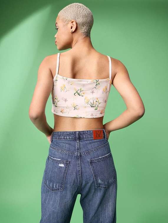 women printed shoulder strap crop top - 22549019 -  Standard Image - 3