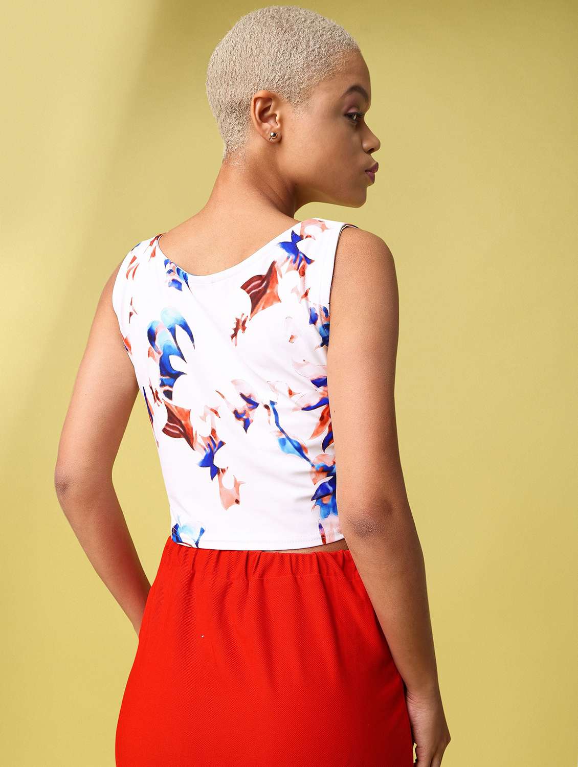 women printed sleeveless crop top - 22549028 -  Standard Image - 3