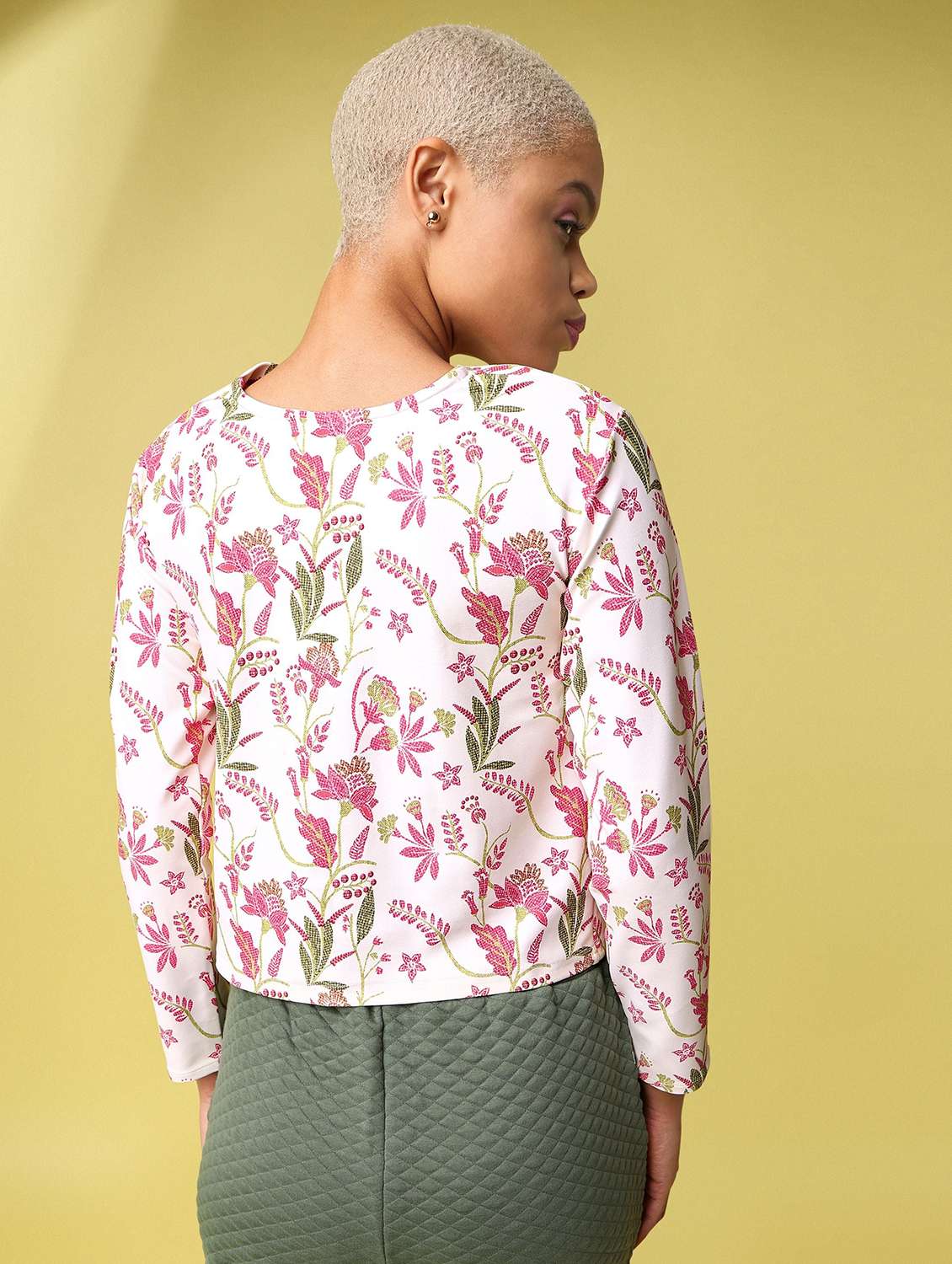 women printed cowl neck regular top - 22549042 -  Standard Image - 3
