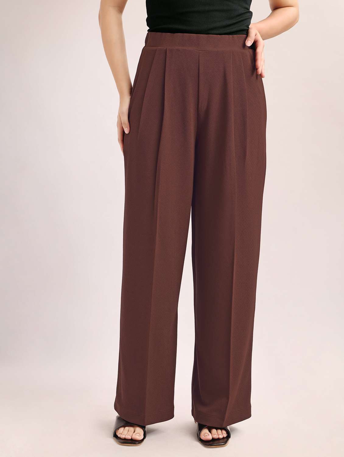 women solid high rise wide leg trouser