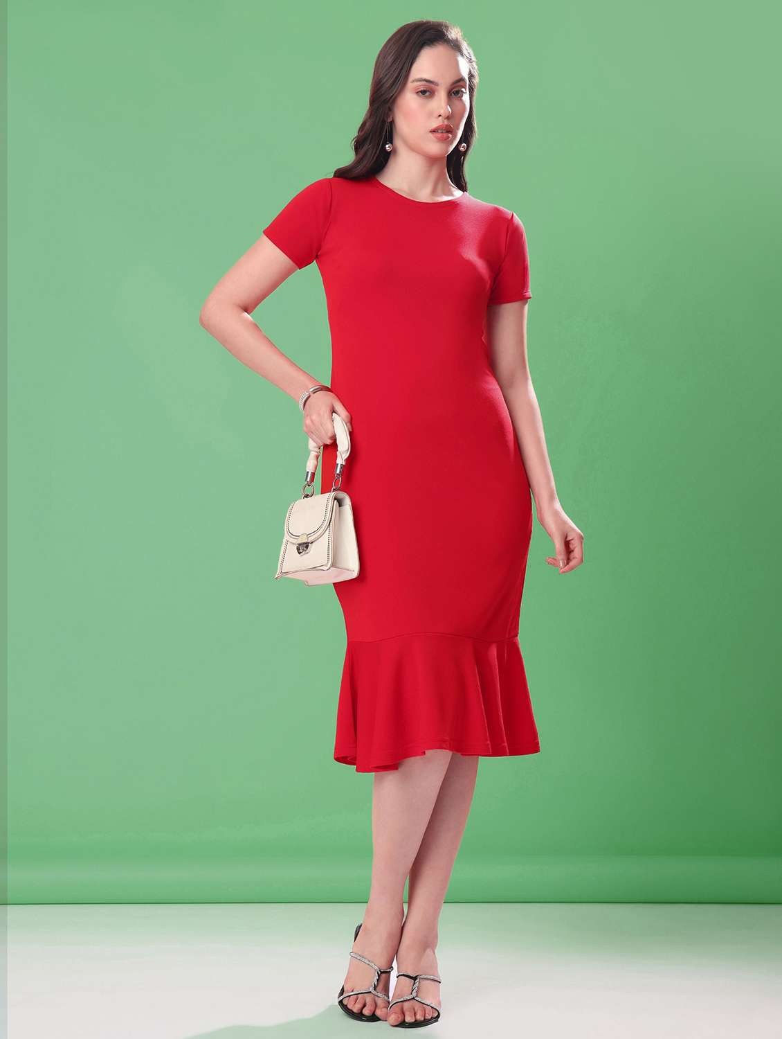 women solid short sleeves sheath dress