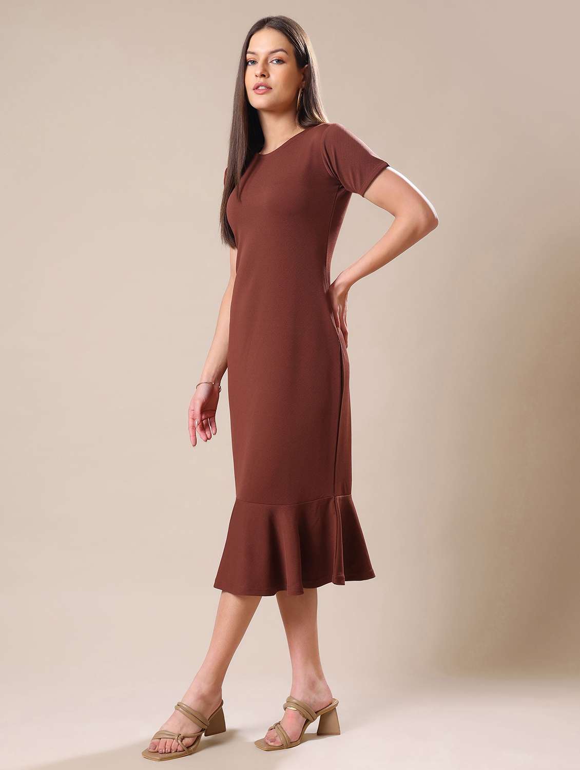 Women Solid Short Sleeves Sheath Dress - 22549151 -  Standard Image - 3
