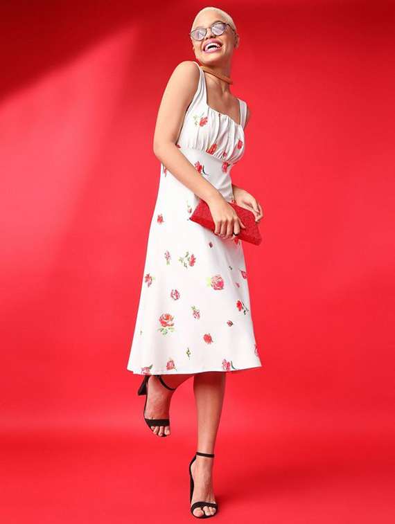 women printed sleeveless fit and flare dress