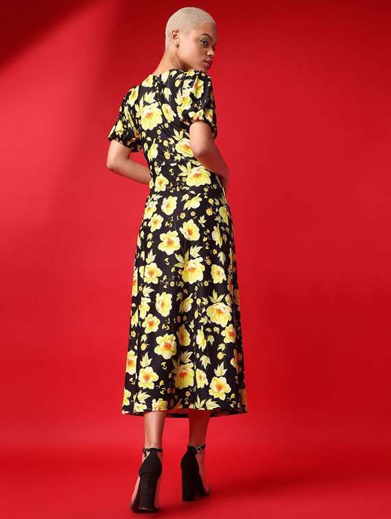 women printed short sleeves a-line dress - 22549302 -  Standard Image - 3