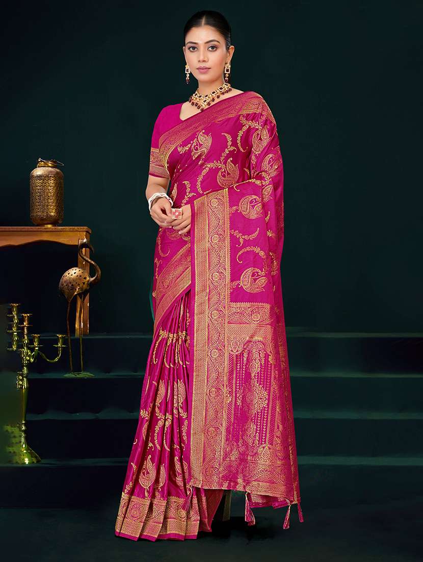 women self design banarasi saree with blouse
