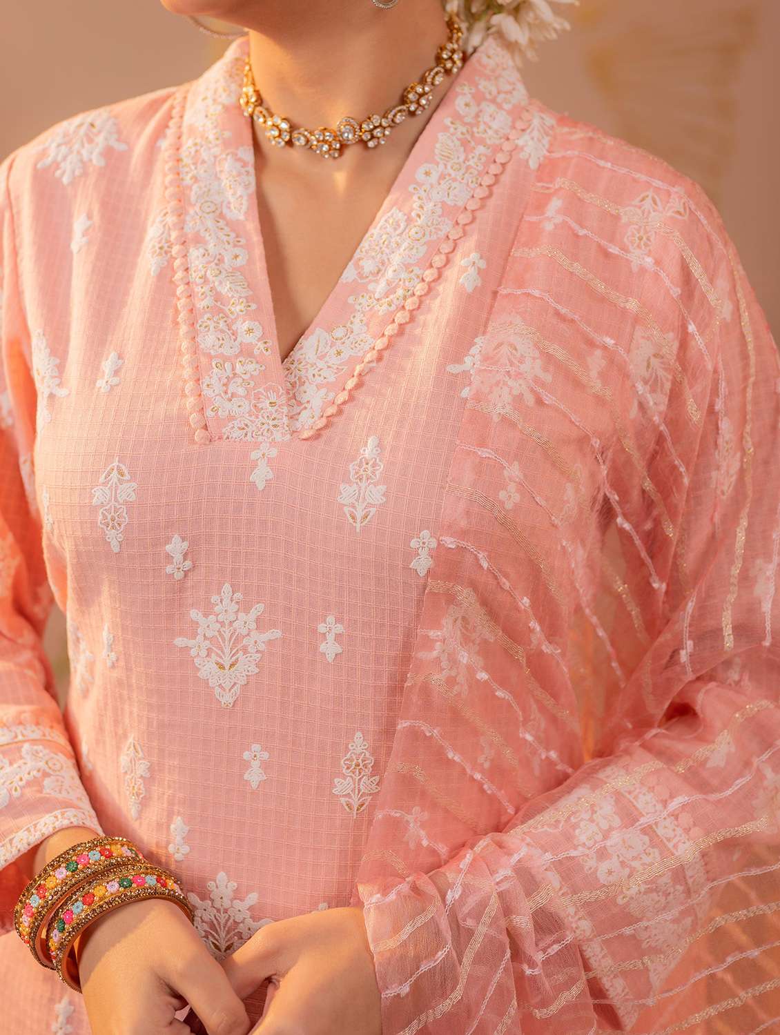 women embroidered long sleeve kurta salwar with dupatta set - 22549932 -  Standard Image - 3
