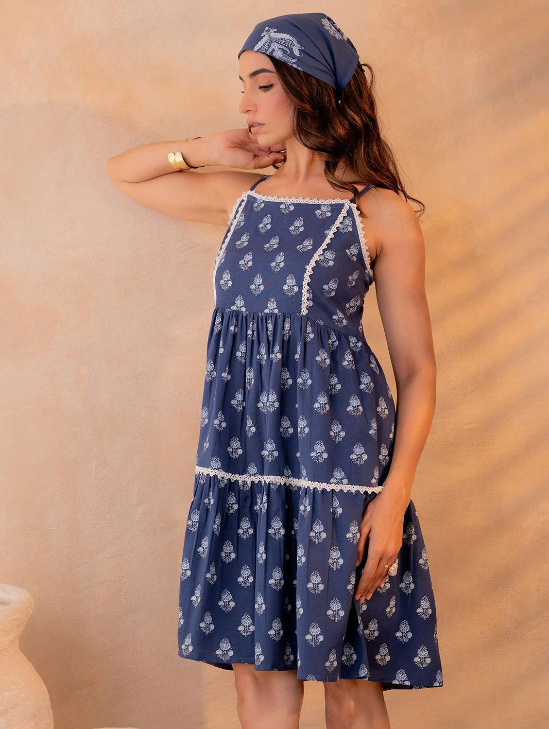 women printed shoulder strap tiered dress - 22550106 -  Standard Image - 3