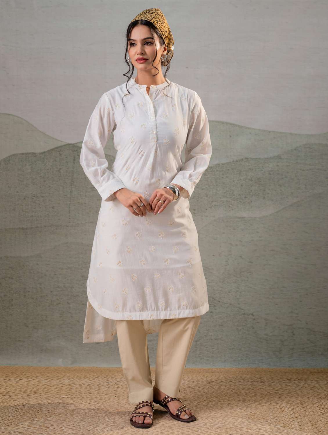 women embroidered long sleeves high low kurta