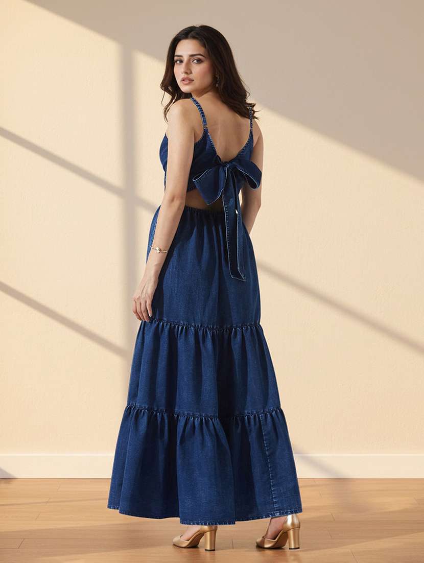 Women Solid Shoulder Strap Tiered Dress - 22550469 -  Standard Image - 3