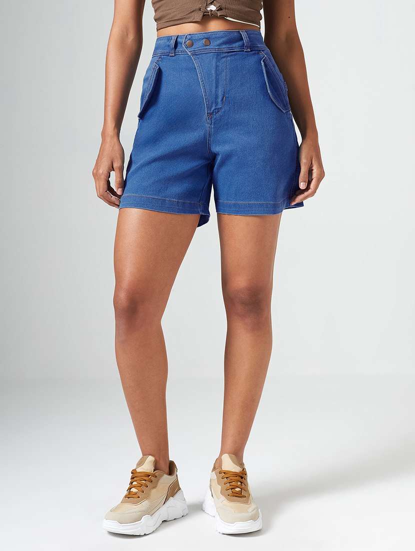 women solid high rise regular fit shorts