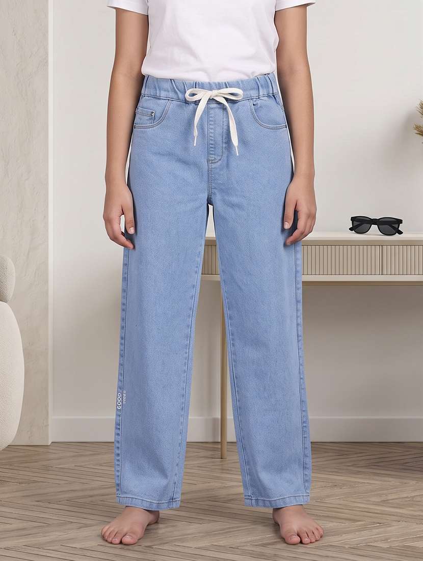 girls solid mid rise straight jeans