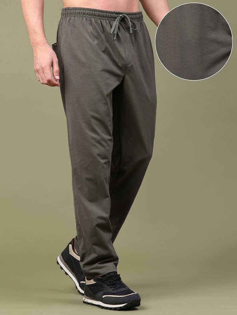 Men Solid Mid Rise Regular Fit Track Pant - 22552170 -  Standard Image - 3