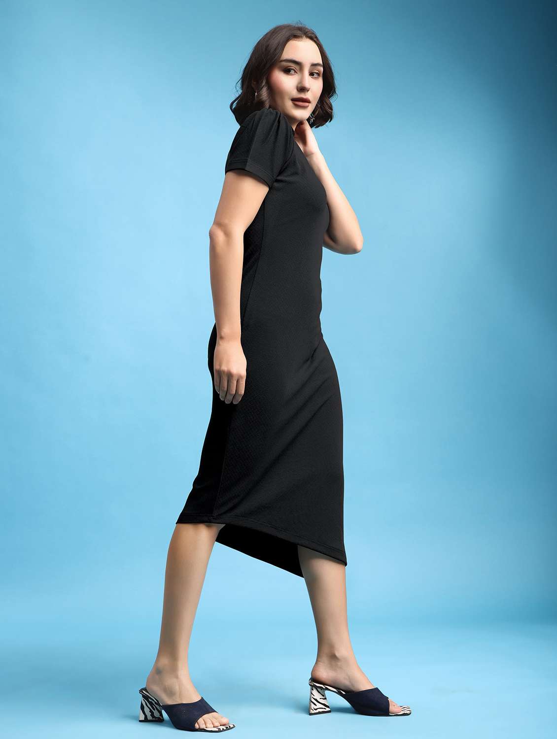 women solid short sleeves asymmetric dress - 22553336 -  Standard Image - 3