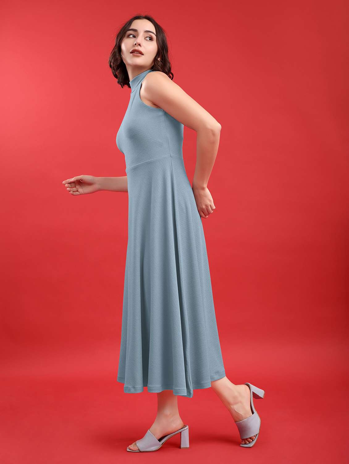 women solid sleeveless fit and flare dress - 22553340 -  Standard Image - 3