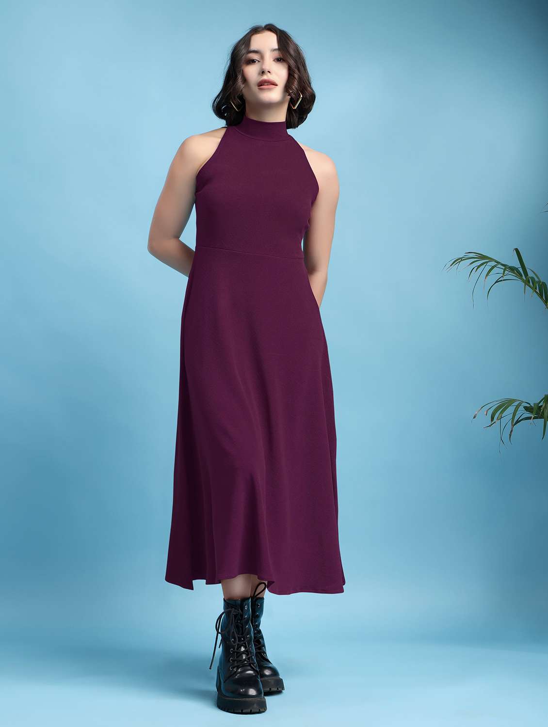 women solid sleeveless fit and flare dress