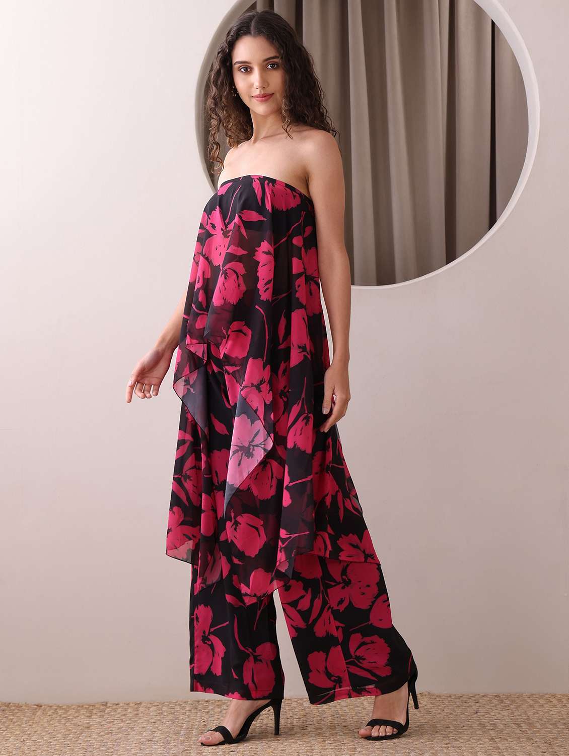 women printed sleeveless top and palazzo co-ord set - 22553748 -  Standard Image - 3