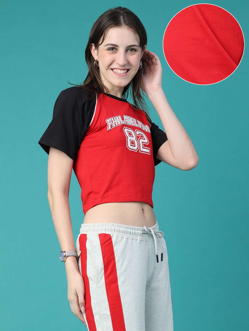 Women Colourblocked Raglan Sleeves Crop T-shirt - 22553963 -  Standard Image - 3