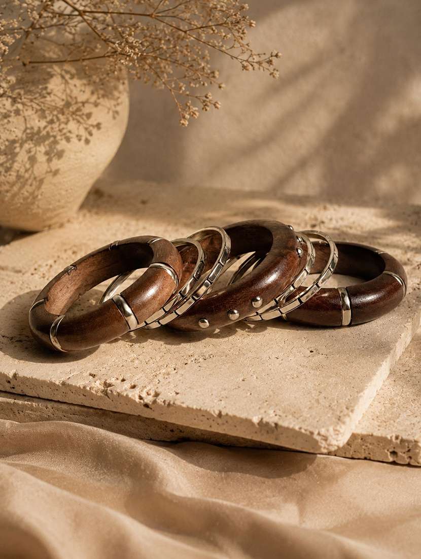 set of 7 wood & metal bangles for women