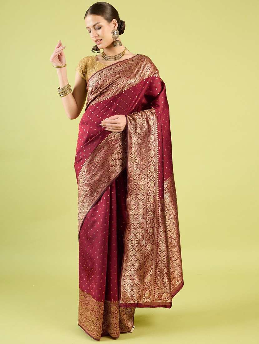 women self design banarasi saree with blouse