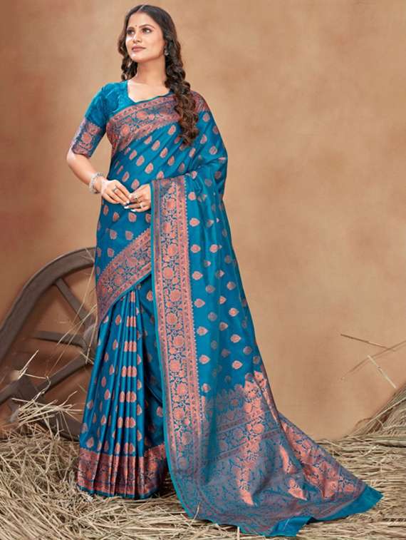 women self design banarasi saree with blouse