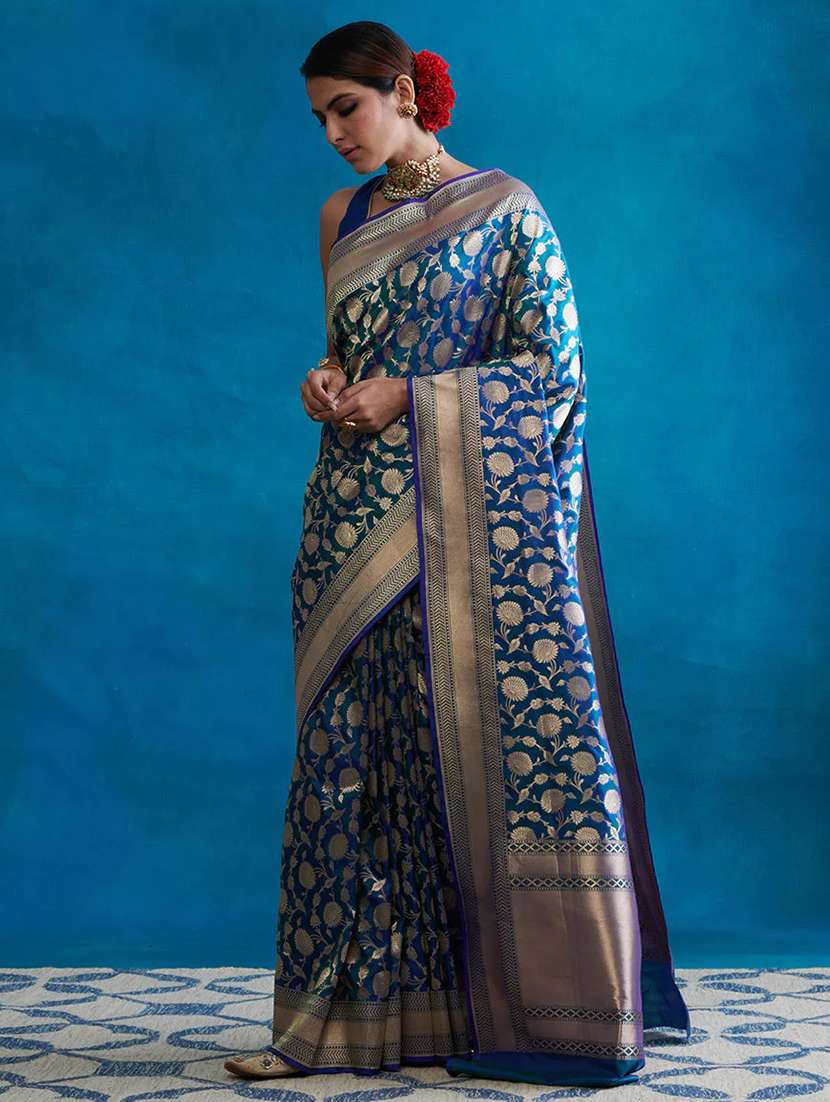 women self design banarasi saree with blouse