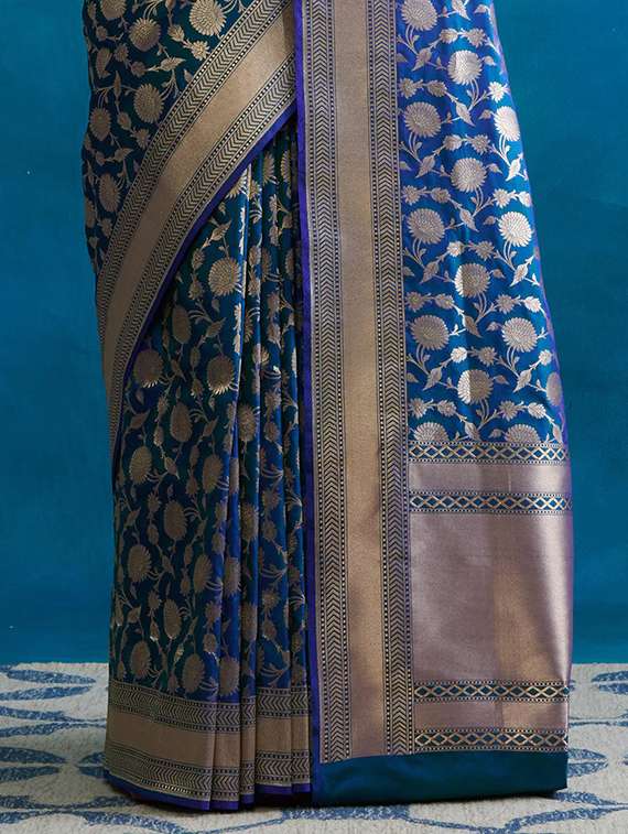 women self design banarasi saree with blouse - 22554564 -  Standard Image - 3