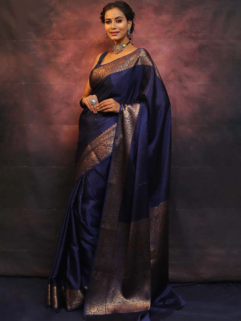 Women Solid With Bordered Saree With Blouse - 22554590 -  Standard Image - 3