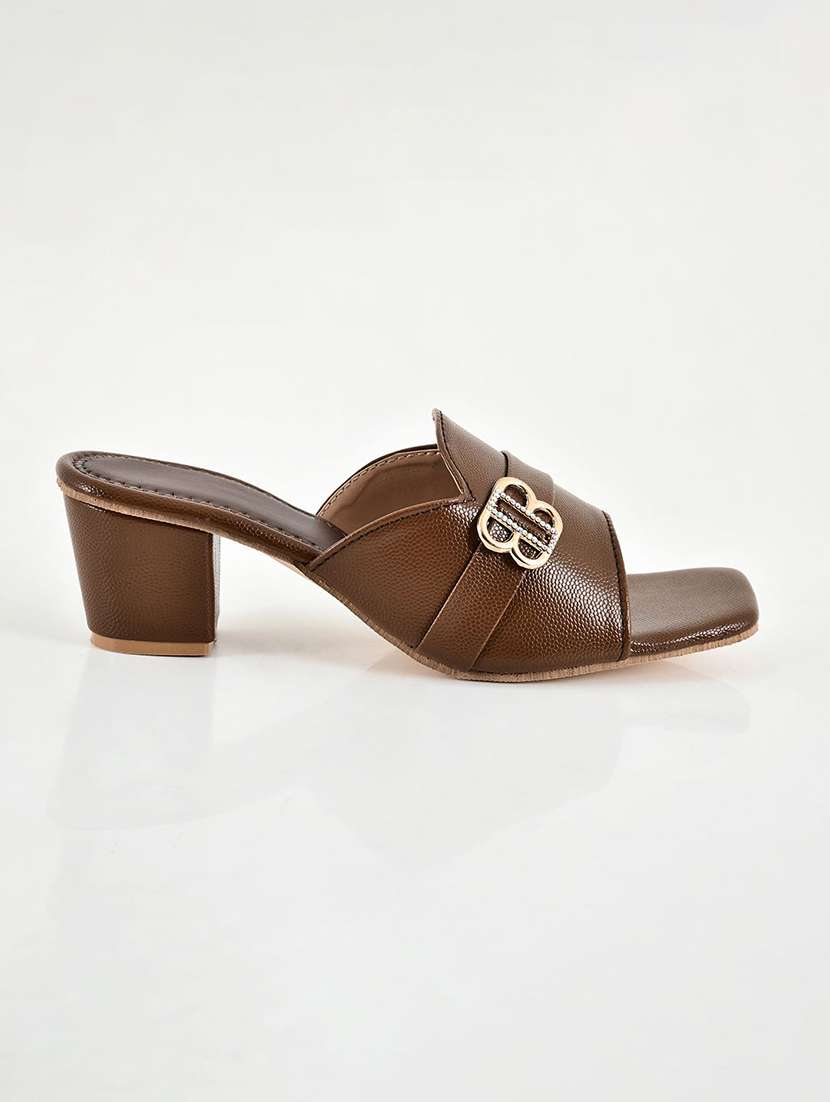 Women Solid Slip On Sandal - 22554644 -  Standard Image - 3