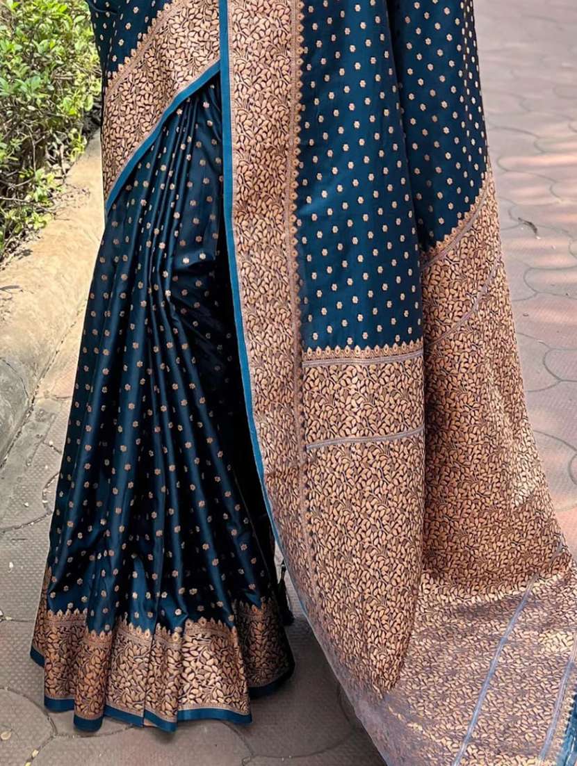 women self design banarasi saree with blouse - 22554664 -  Standard Image - 3