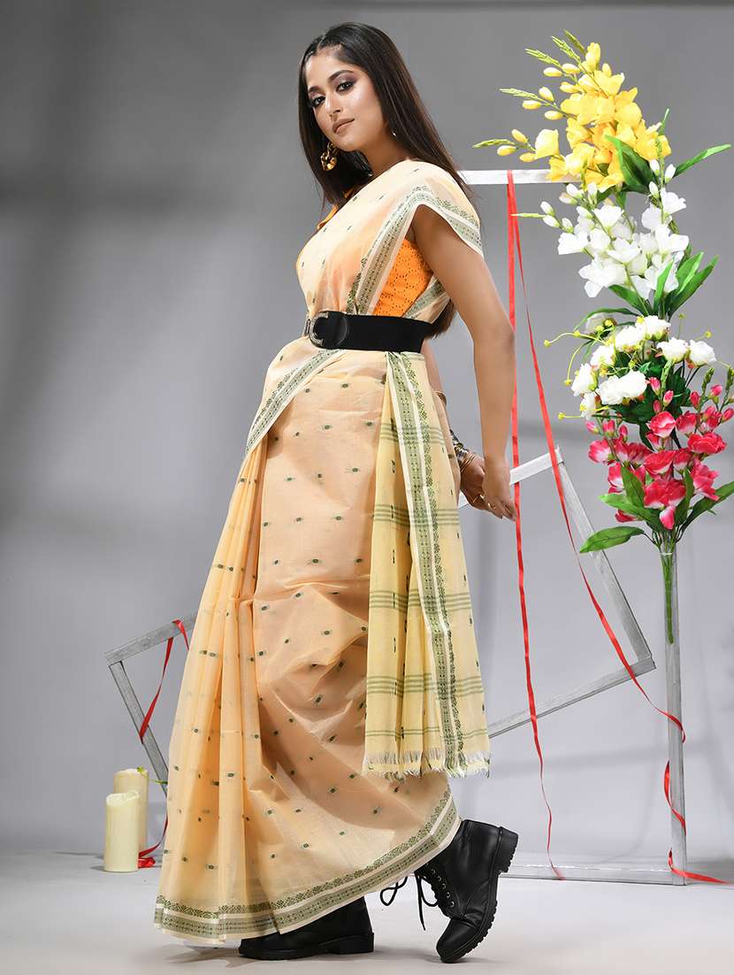 women self design handloom saree - 22554976 -  Standard Image - 5