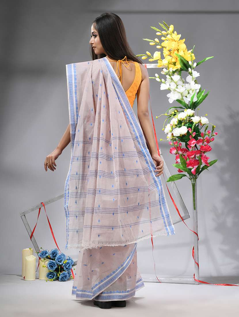 women self design handloom saree - 22554978 -  Standard Image - 3