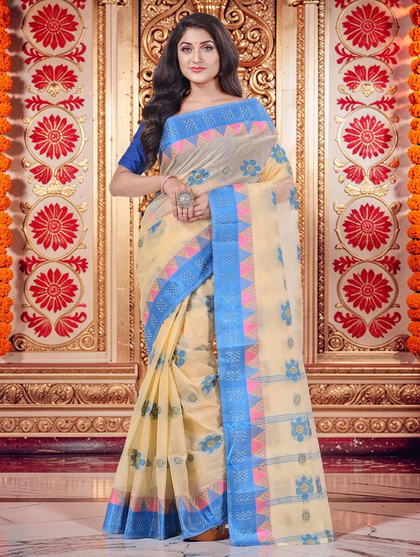 women self design handloom saree