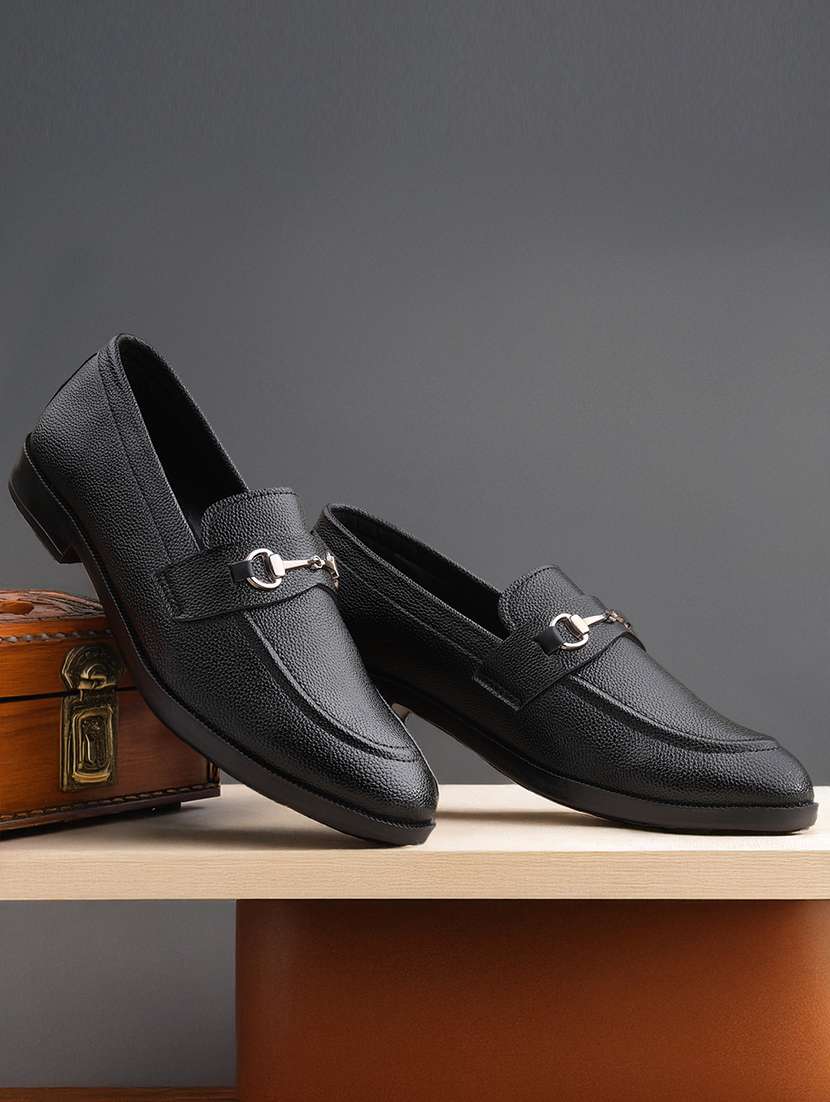 men black slip on loafer