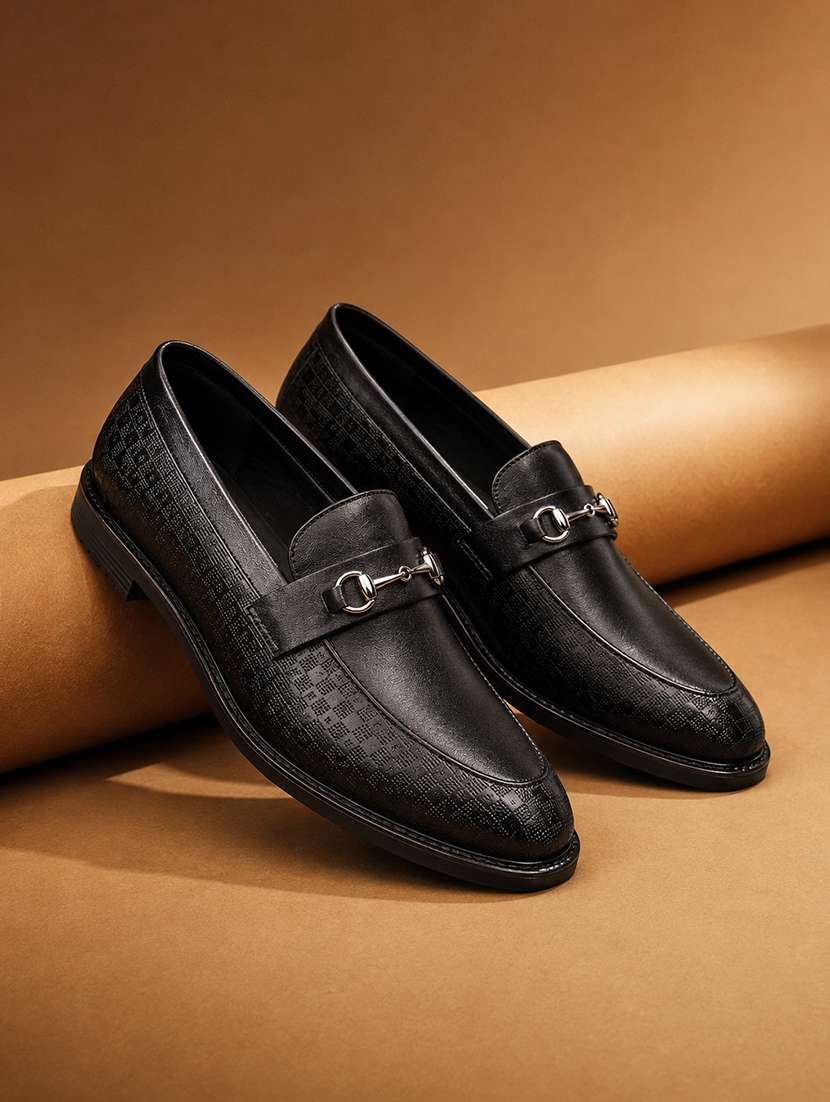 men black slip on loafer