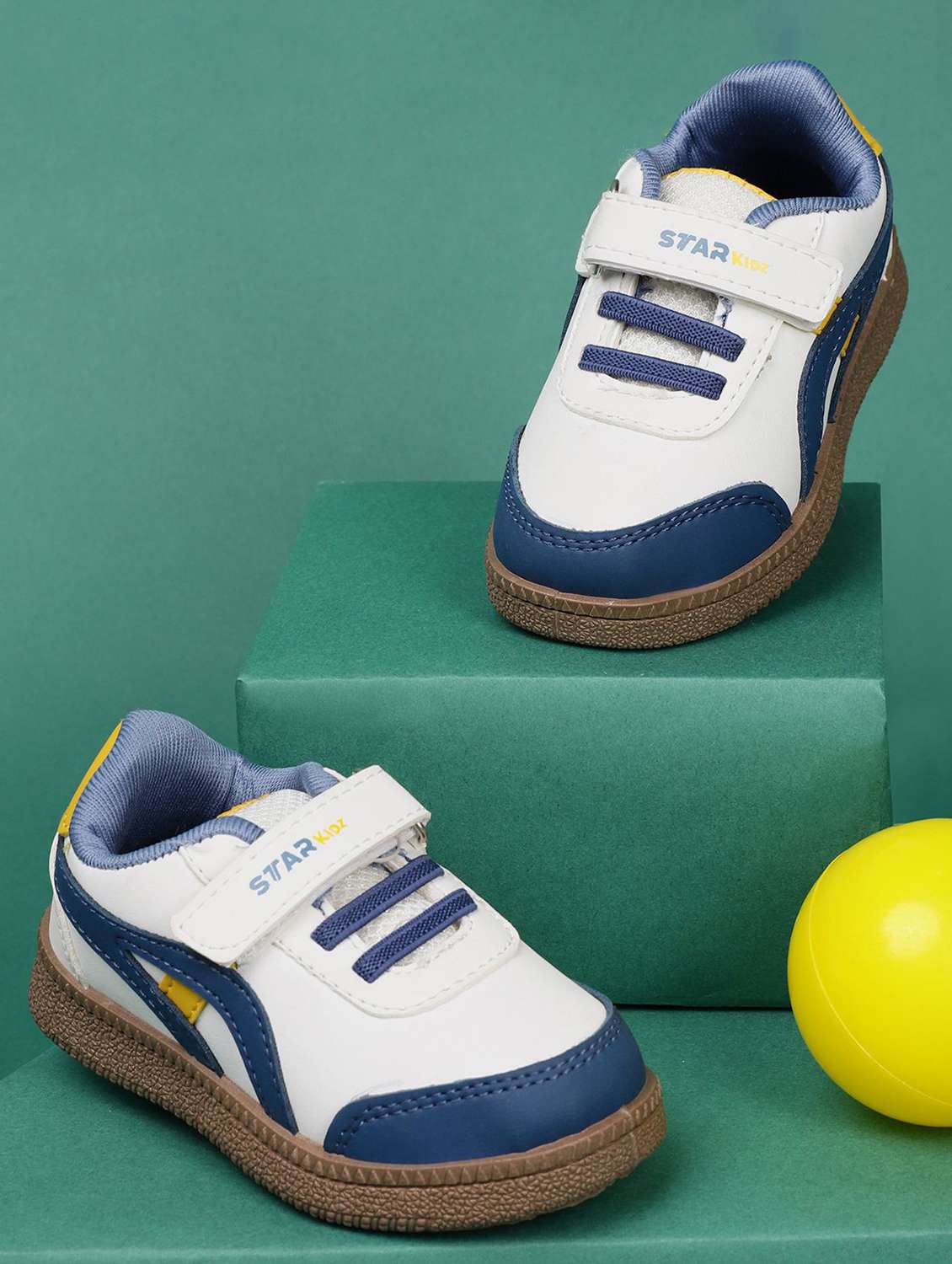 boys colourblocked slip on sneakers