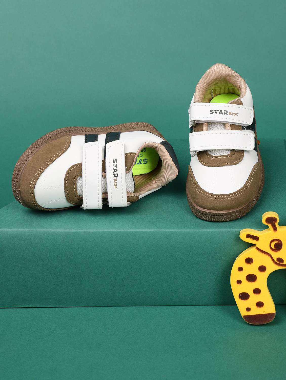 boys colourblocked slip on sneakers
