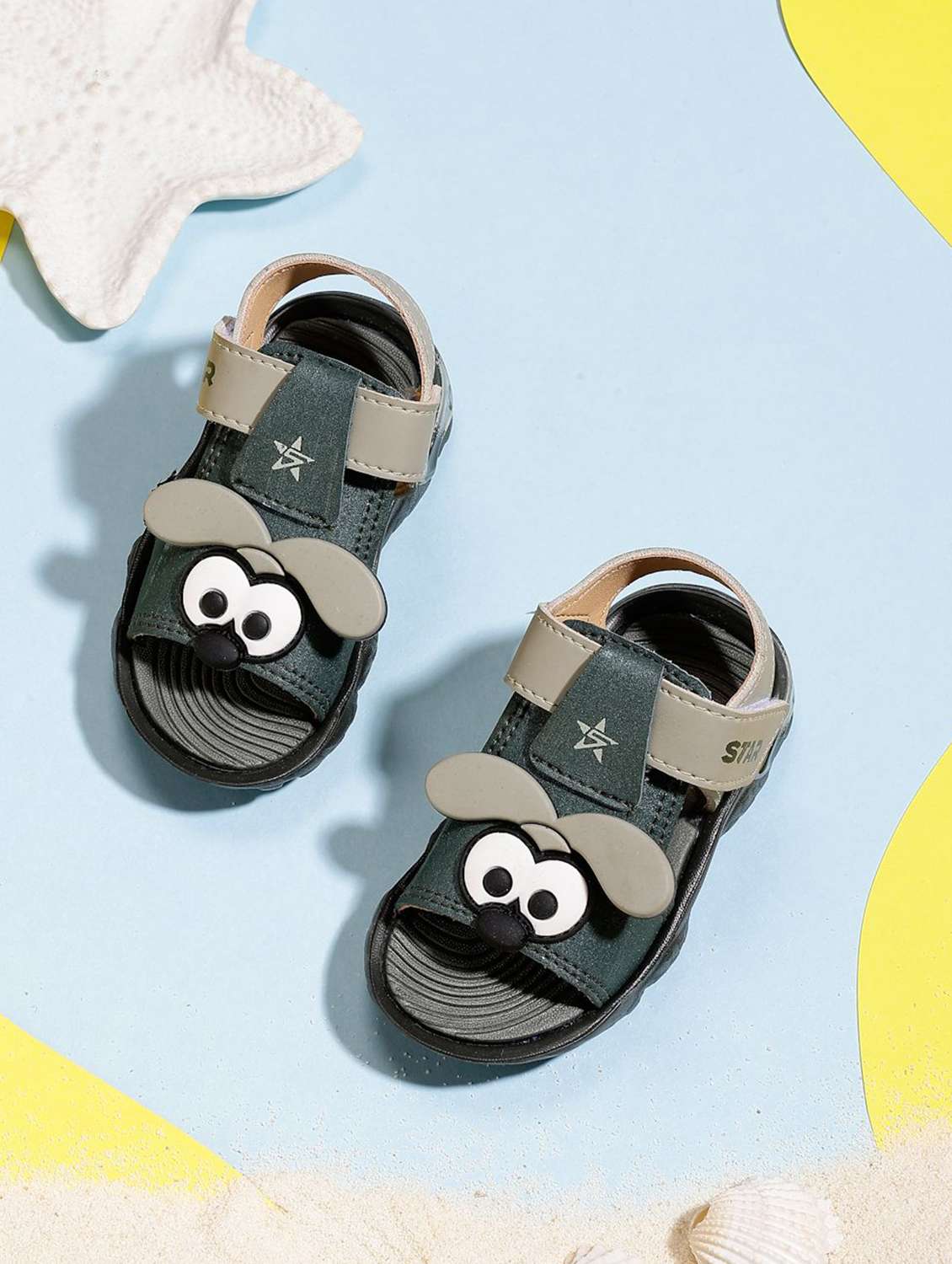 kids printed ankle strap floaters