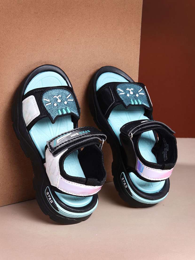 girls printed ankle strap floaters