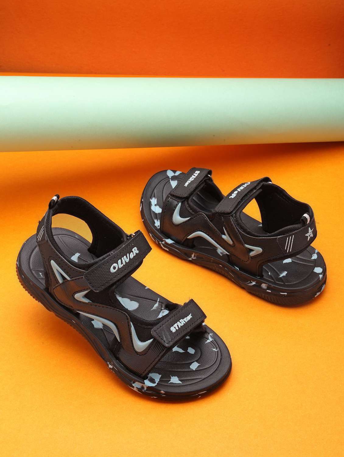 kids printed ankle strap floaters