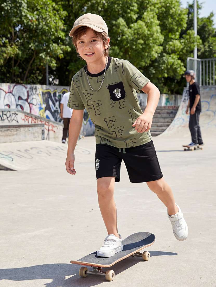 boys printed round neck t-shirt and shorts set