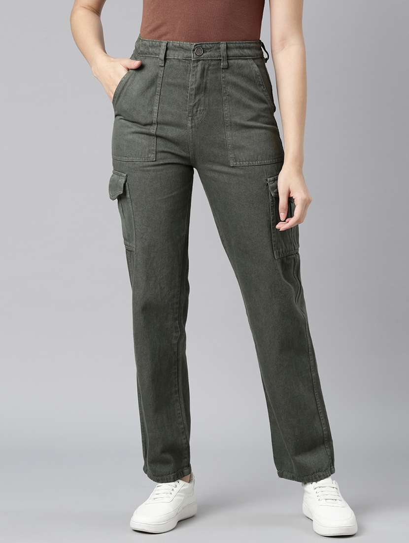 women solid high rise cargo pant