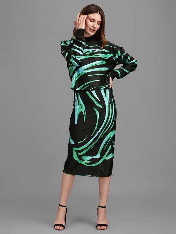 women printed long sleeves top and skirt co-ord set - 22558296 -  Standard Image - 5