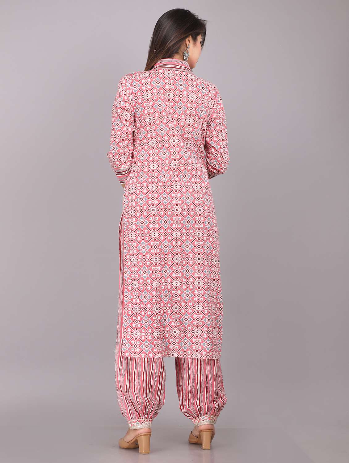 Women Printed Three Quarter Sleeve Kurta Salwar With Dupatta Set - 22558679 -  Standard Image - 3