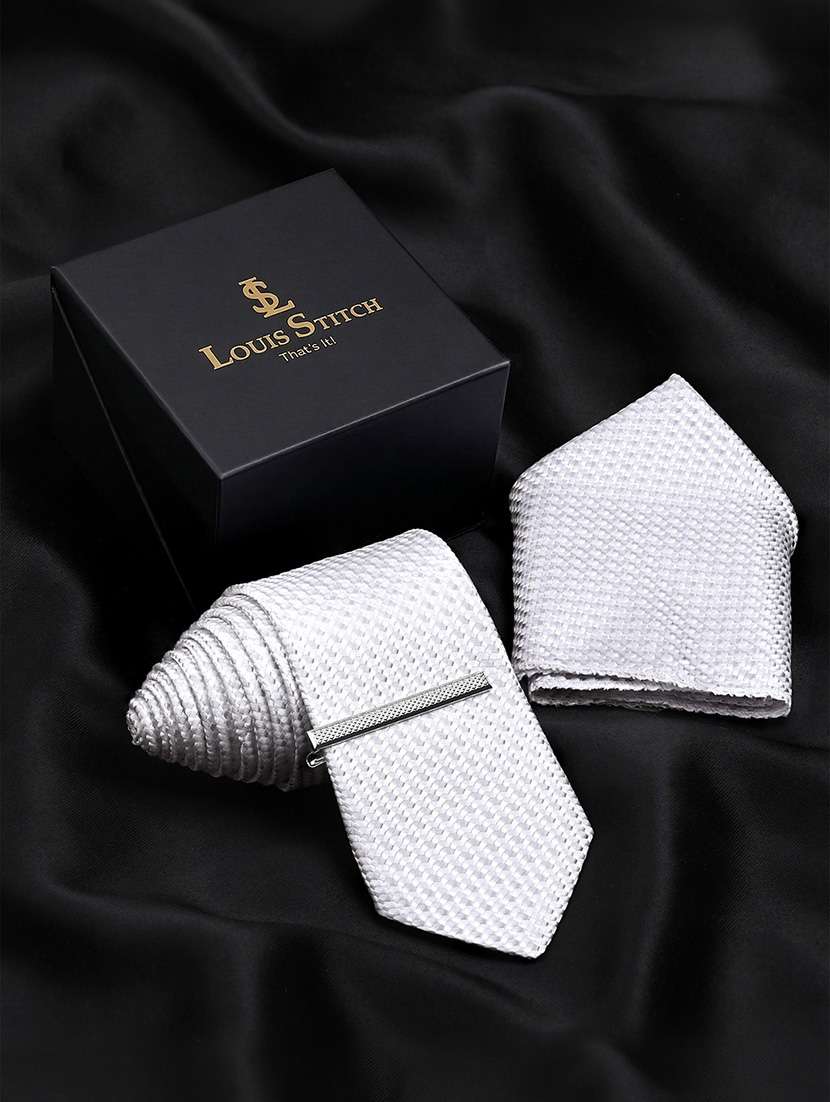 men necktie and pocket square gift box set