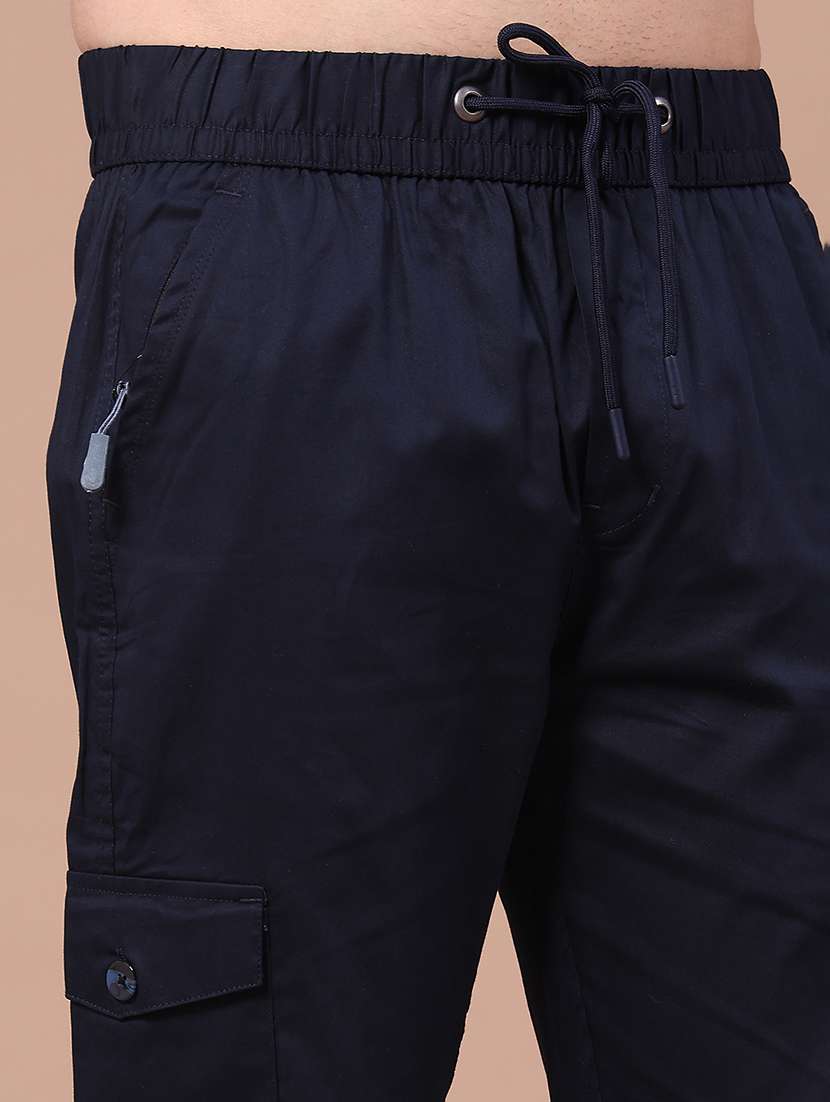 men solid mid rise regular fit cargo  - 22562320 -  Standard Image - 5