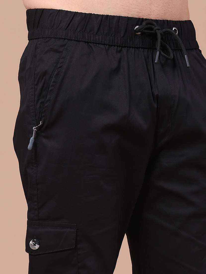 men solid mid rise regular fit cargo  - 22562321 -  Standard Image - 5