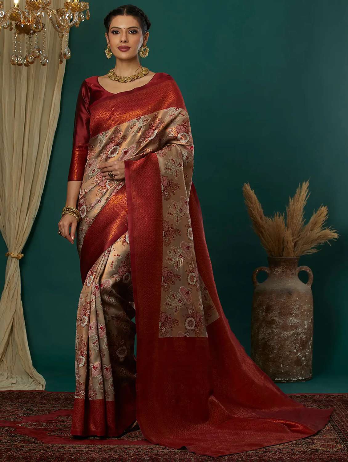 women self design banarasi saree with blouse