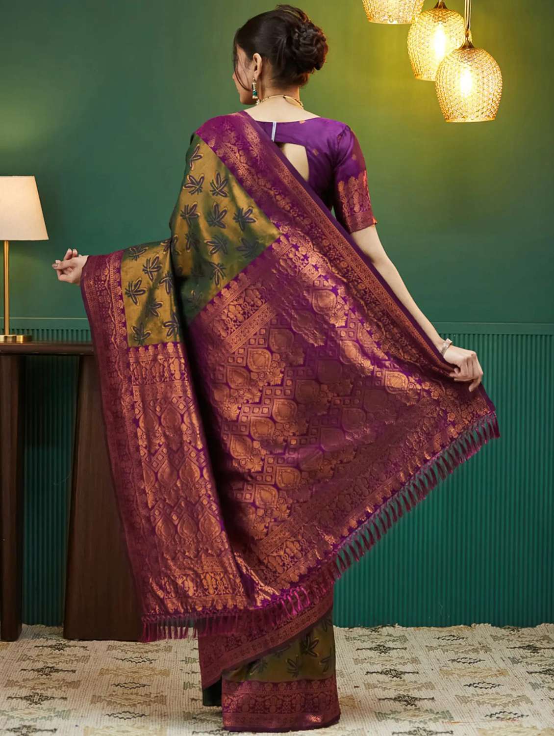 women self design banarasi saree with blouse - 22562892 -  Standard Image - 3