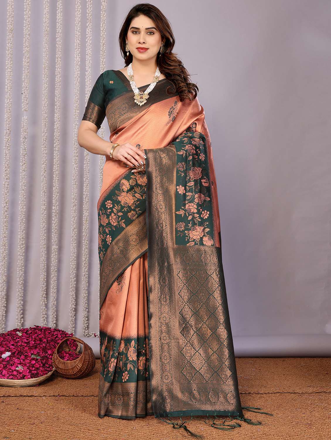 women self design banarasi saree with blouse